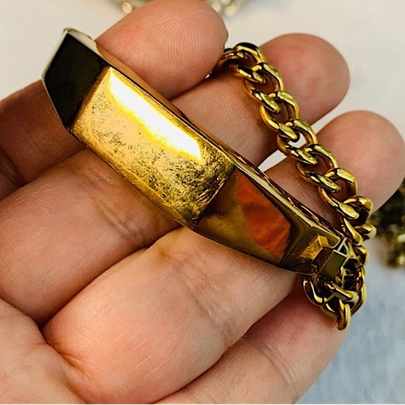 COPY - Listing for @amberh2005 Includes one gold colored bar chain bracelet Mad… - Picture 1 of 3